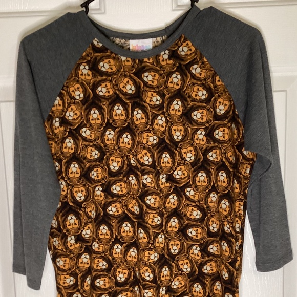 LuLaRoe Tops - LuLaRoe Top size XS